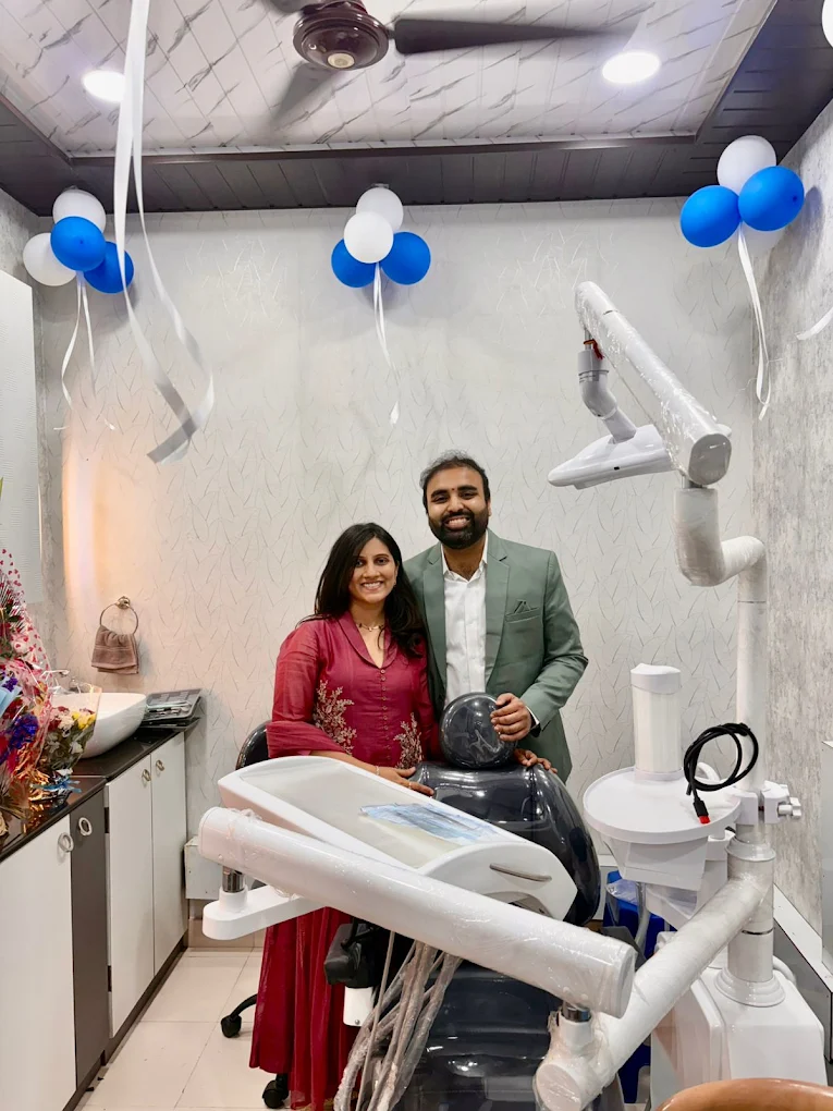 Dr. Dikshit and Dr. Riddhi Solanki at Samah Dental Care in Charai, Thane